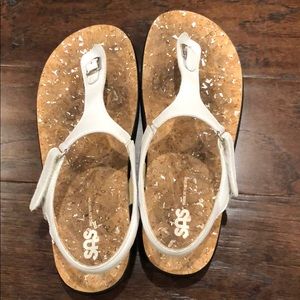 SAS sandals white size 10 1/2